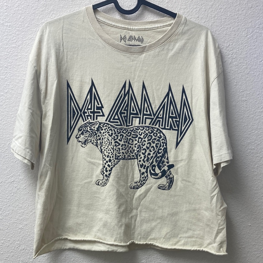 Def Leppard Graphic Tee